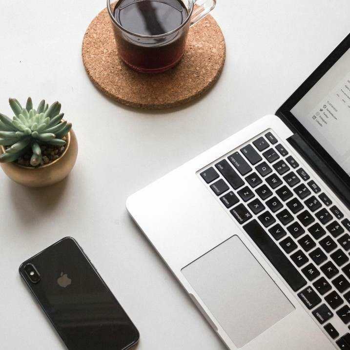 Büro / Impressum